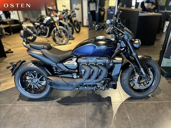 TRIUMPH ROCKET III STORM GT TRIUMPH ROCKET III STORM GT